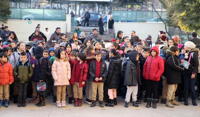 Bakan Özer'den 10 ilde eğitime ilişkin açıklama