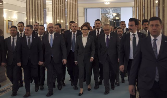 İYİ PARTİ’de hareketli saatler