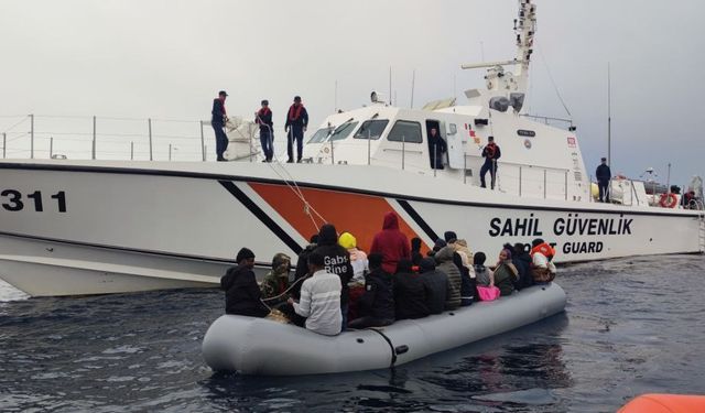Aydın’da 35 düzensiz göçmen kurtarıldı