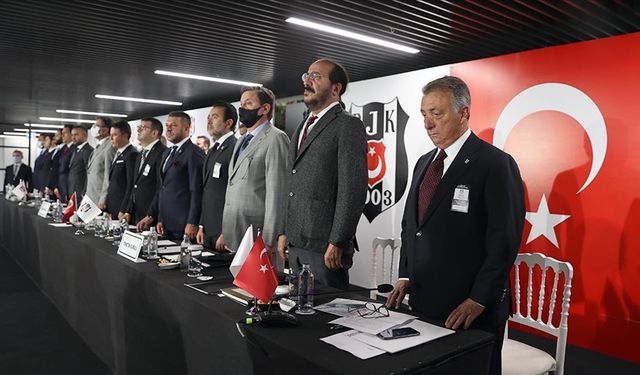 Beşiktaş'ta Divan Toplantısı başladı