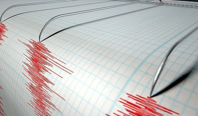 İzmir’de korkutan deprem