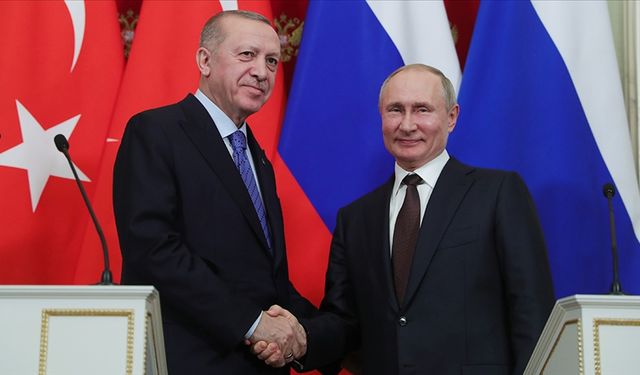 Kremlin'den Erdoğan açıklaması: Barışa yönelik faaliyetlerini takdir ediyoruz