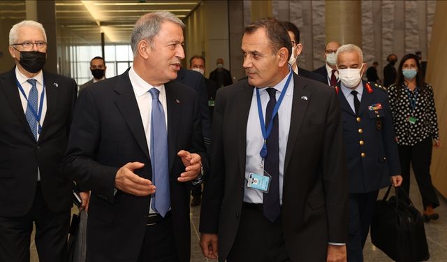 Yunanistan Savunma Bakanı Türkiye'ye geliyor!