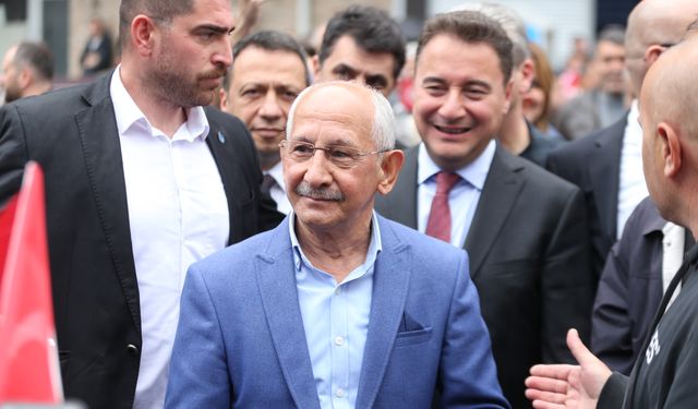 Babacan: Farklıyız ama yan yanayız!