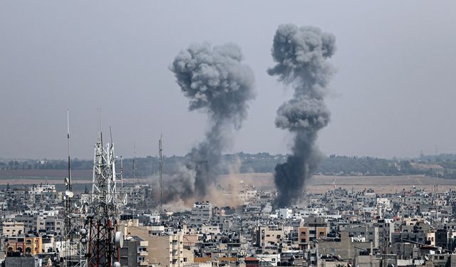 İsrail ordusu Gazze'yi vurmaya devam ediyor!