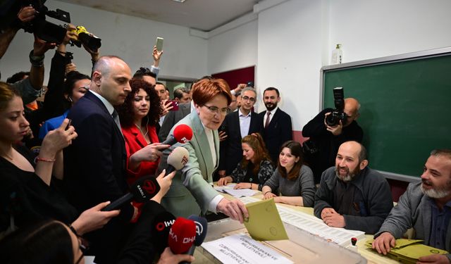 Meral Akşener oyunu İstanbul'da kullandı!