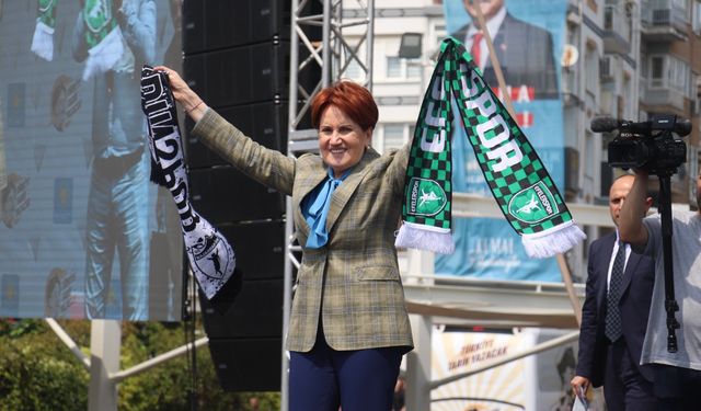 Akşener: Sizin alınlarınızın neresi temiz?