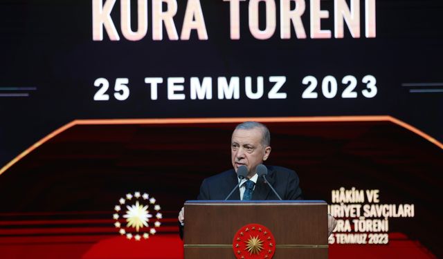 Erdoğan: En büyük engel darbe Anayasasıdır!