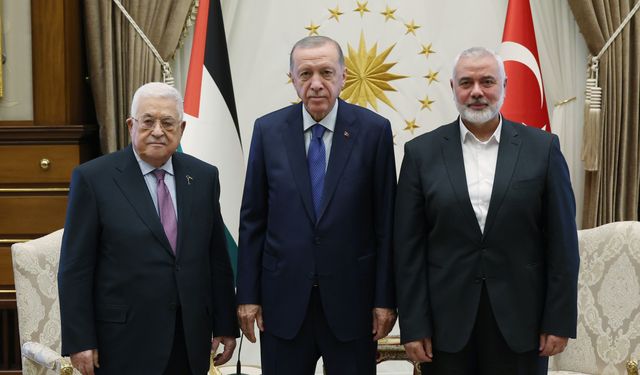 Erdoğan, Abbas ve Haniyye Külliye'de bir araya geldi!