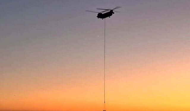 MSB: TSK'ya ait 18 helikopter ve 2 uçak yangın bölgelerinde