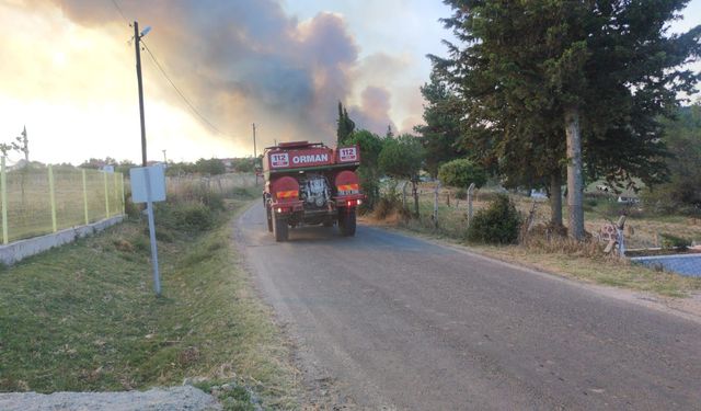 Yangın sebebiyle iki köy tahliye ediliyor!