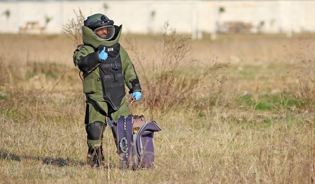Bomba patladı: 2 imha uzmanı vefat etti!