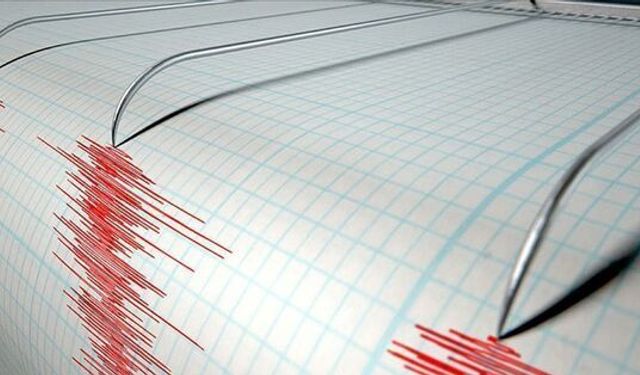 Azerbaycan'da korkutan deprem