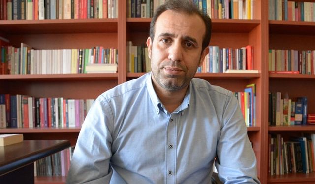 Vahap Coşkun: CHP’de cin şişeden çıktı ve muhakkak birilerini çarpacak