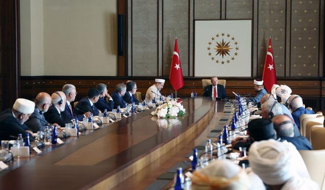 Erdoğan, Müslüman Alimler Heyeti'ni kabul etti!