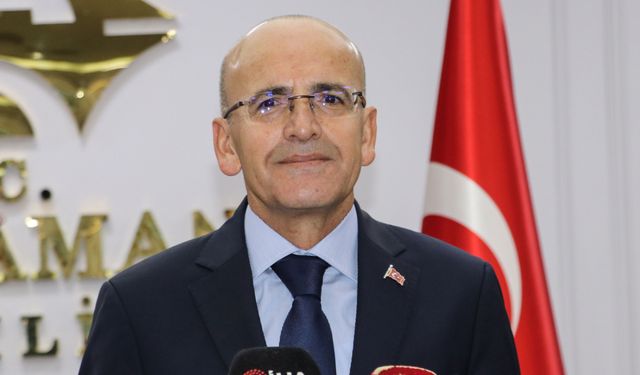 Bakan Şimşek'ten deprem bölgesine ziyaret