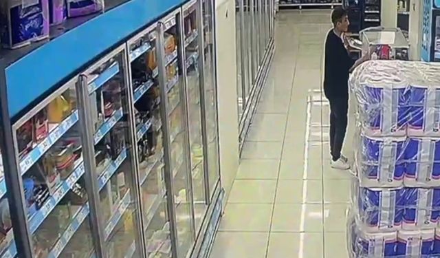 Marketten saniye saniye hırsızlık kamerada!
