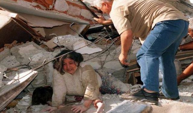Unutulmayan büyük acı: Marmara depremi!