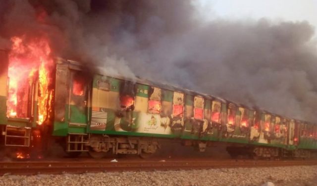 Yolcu treninde yangın: 9 ölü, 20 yaralı!