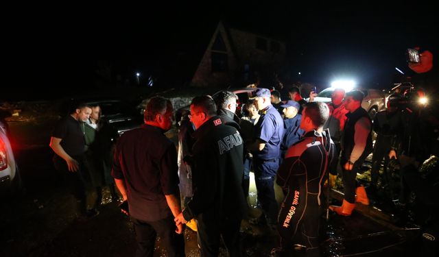 Tatil tesisinde dehşeti yaşadılar: Kayıp 4 kişi aranıyor