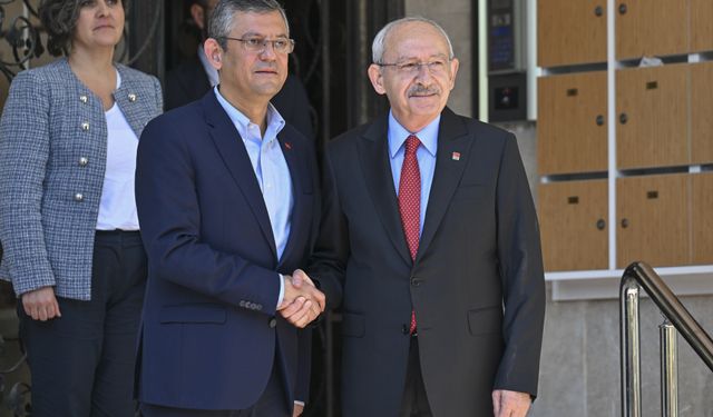 Özgür Özel, Kılıçdaroğlu'nu evinde ziyaret etti!