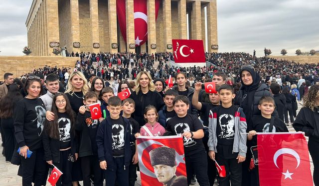 İlk kez Anıtkabir'i ziyaret ettiler!