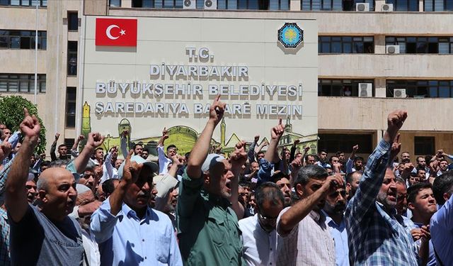 Diyarbakır'da gösteri ve yürüyüş yasaklandı