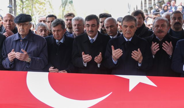 Diyanet İşleri eski Başkanı toprağa verildi!