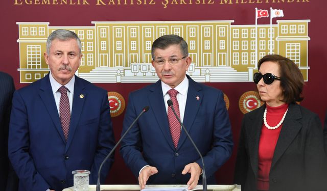 Davutoğlu: Küresel Vicdan Bildirgesi'ni yayınladık!