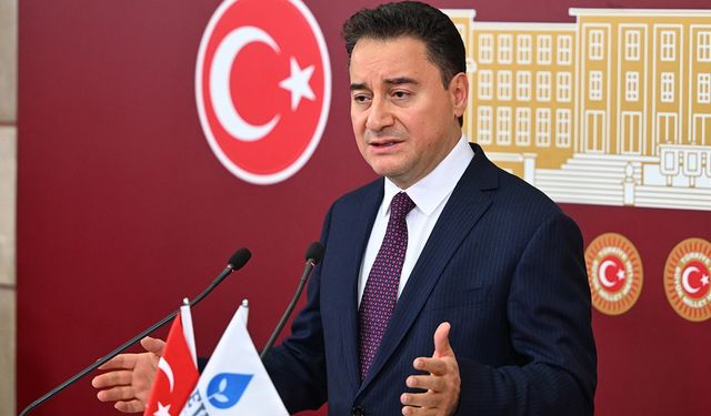 Babacan: 'Korkak' derseniz güven oluşturamazsınız!