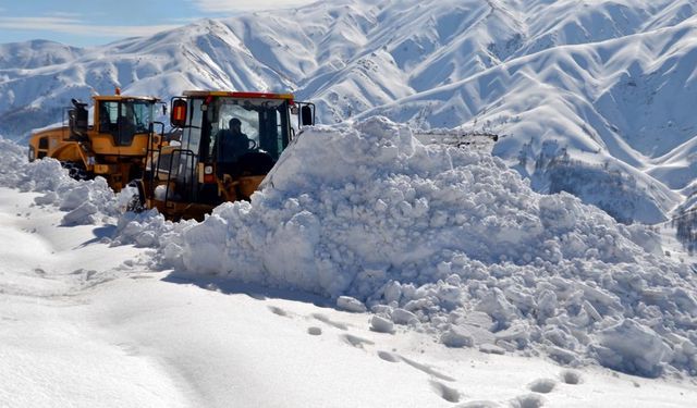 124 yerleşim yeri ulaşıma kapandı