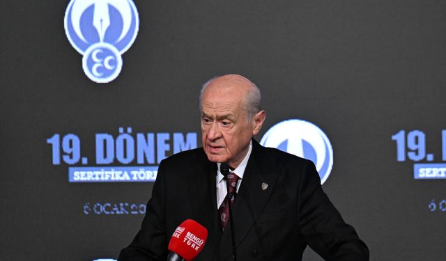 Bahçeli: Milli değerleri istismar edenler vatanını sevmeyenlerdir!