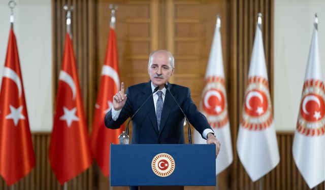 Kurtulmuş: Mücadeleyi sürdürmek zorundayız!