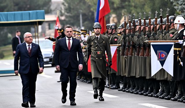 Bakan Güler, Kosovalı mevkidaşıyla görüştü!