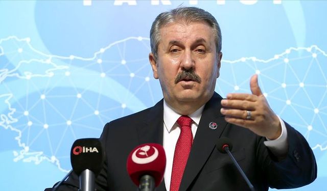 Destici: İsveç'in üyeliğinin kabul edilmesi doğru bir karar olmamıştır!