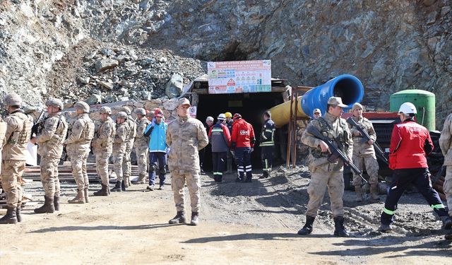 Bakanlık Elazığ'daki göçükle ilgili müfettiş görevlendirdi!