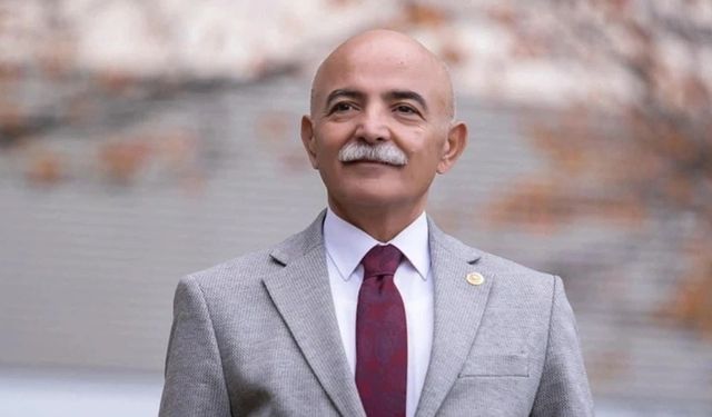 CHP'den istifa etmeden İYİ Parti'den aday olmuş!