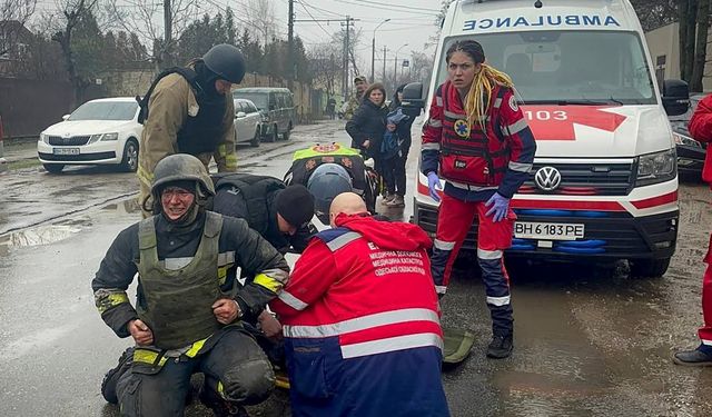 Rus'yanın Odessa’ya saldırısında ölü sayısı artıyor!