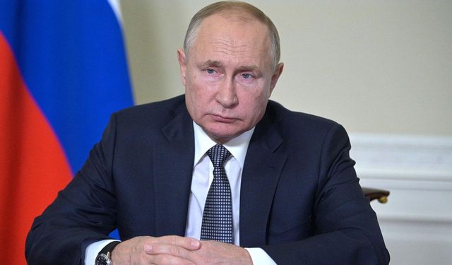 Putin: Ukrayna'ya verilen F-16’lar meşru hedefimiz olacak