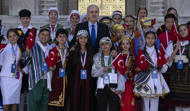 Numan Kurtulmuş dünya çocuklarını kabul etti!