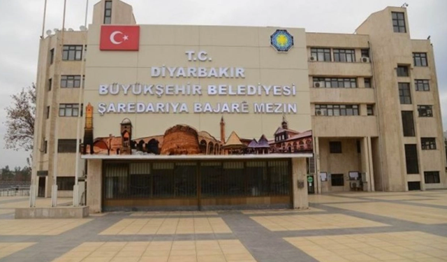 Seçim sonrası Diyarbakır Büyükşehir'de kıyım