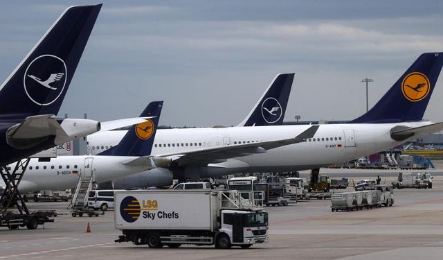 Lufthansa Tahran uçuşlarını durdurdu