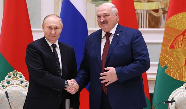 Putin: Reisi’nin heyetindeki Rus helikopterlerinde sorun çıkmadı