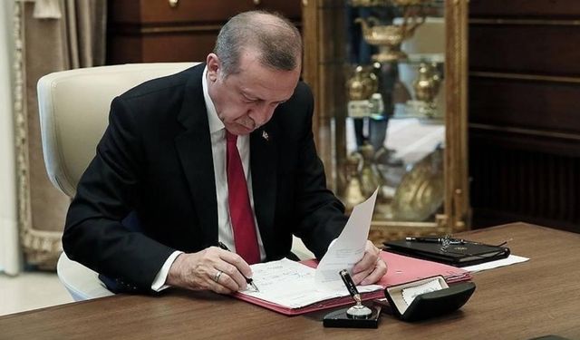 Erdoğan'dan gece yarısı atamaları!