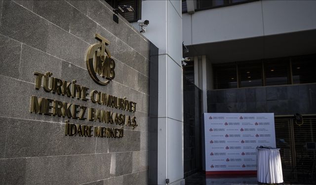 Yurt içinde gözler Merkez Bankası'na çevrildi