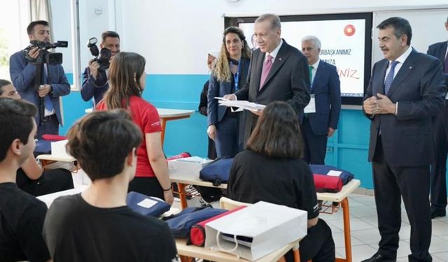 Erdoğan'dan karne alan öğrencilere mesaj!