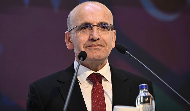 Bakan Şimşek: Güçlü bir dezenflasyon sürecinin eşiğindeyiz!