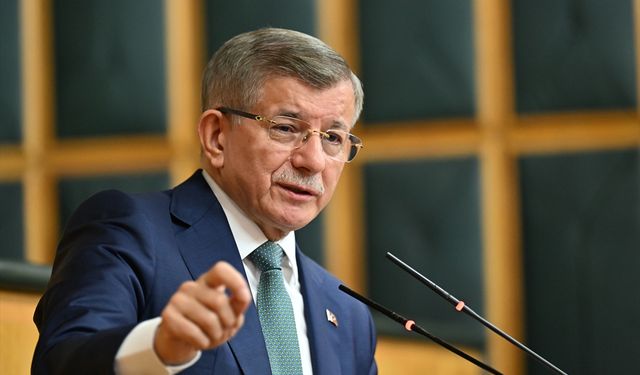 Davutoğlu: Asgari ücretin artırılmaması fukaraya zulümdür