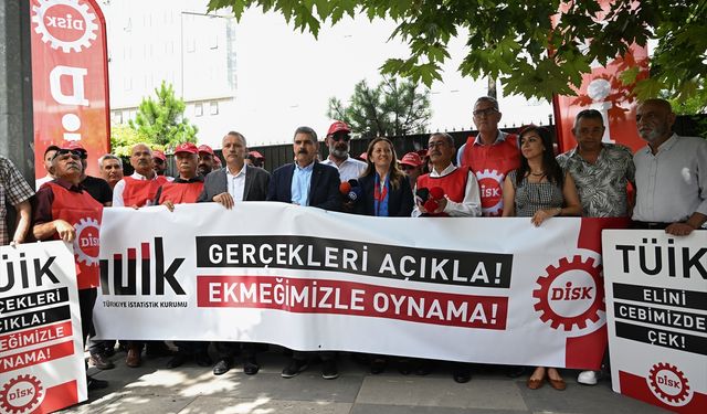 DİSK'ten TÜİK önünde enflasyon protestosu!