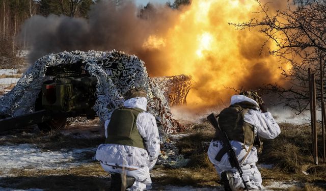 Ukrayna: Rusya'da İran füzelerinin bulunduğu depoyu vurduk!